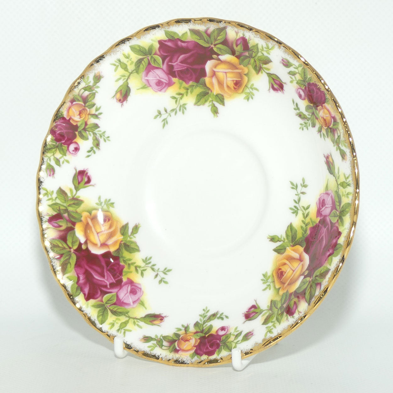 Royal Albert Bone China England Old Country Roses tea saucer | ©1962 Royal Albert Ltd backstamp