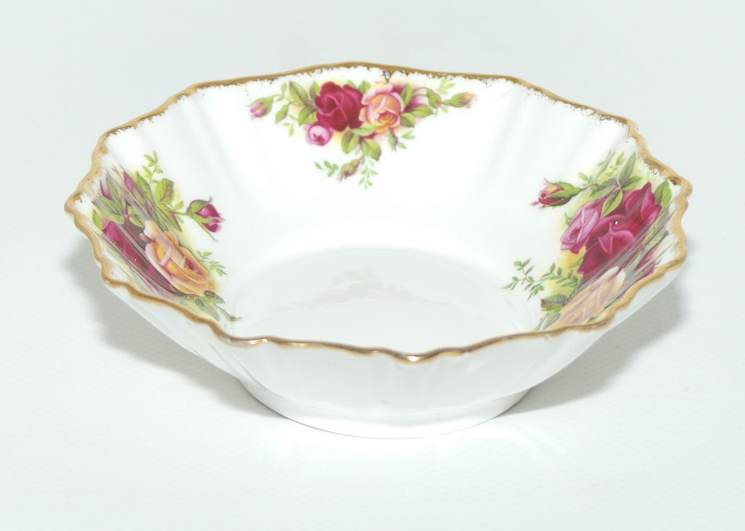 Royal Albert Bone China England Old Country Roses oval fancy dish | early stamp | #2