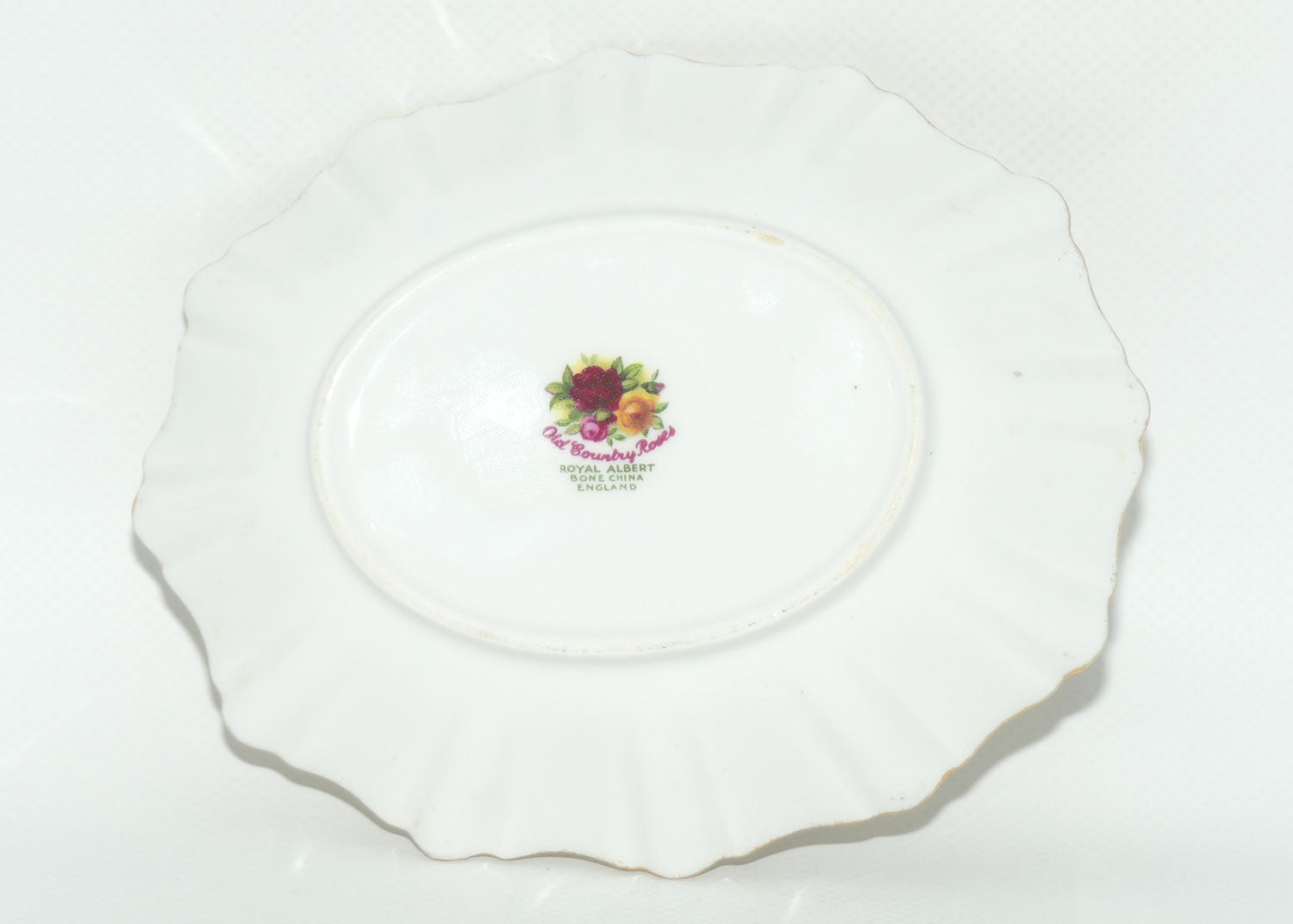 Royal Albert Bone China England Old Country Roses oval fancy dish | early stamp | #2