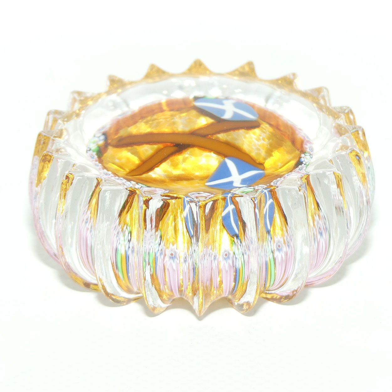 John Deacons Scotland the Brave medium paperweight | Ribbed | Amber