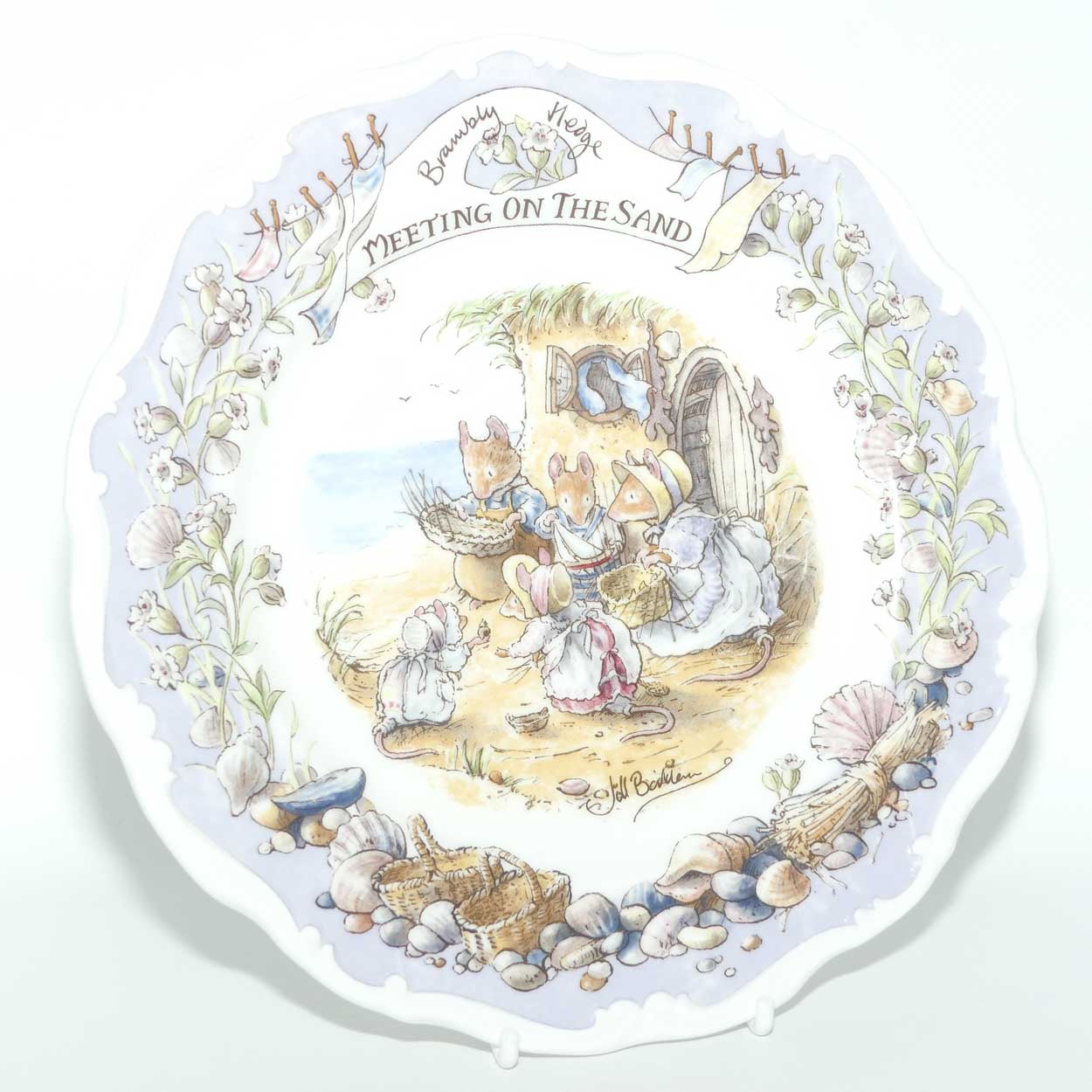 ブランブリーヘッジ　MEETING ON THE SAND プレート Royal Doulton Brambly Hedge Giftware | Sea Story Collection | Meeting