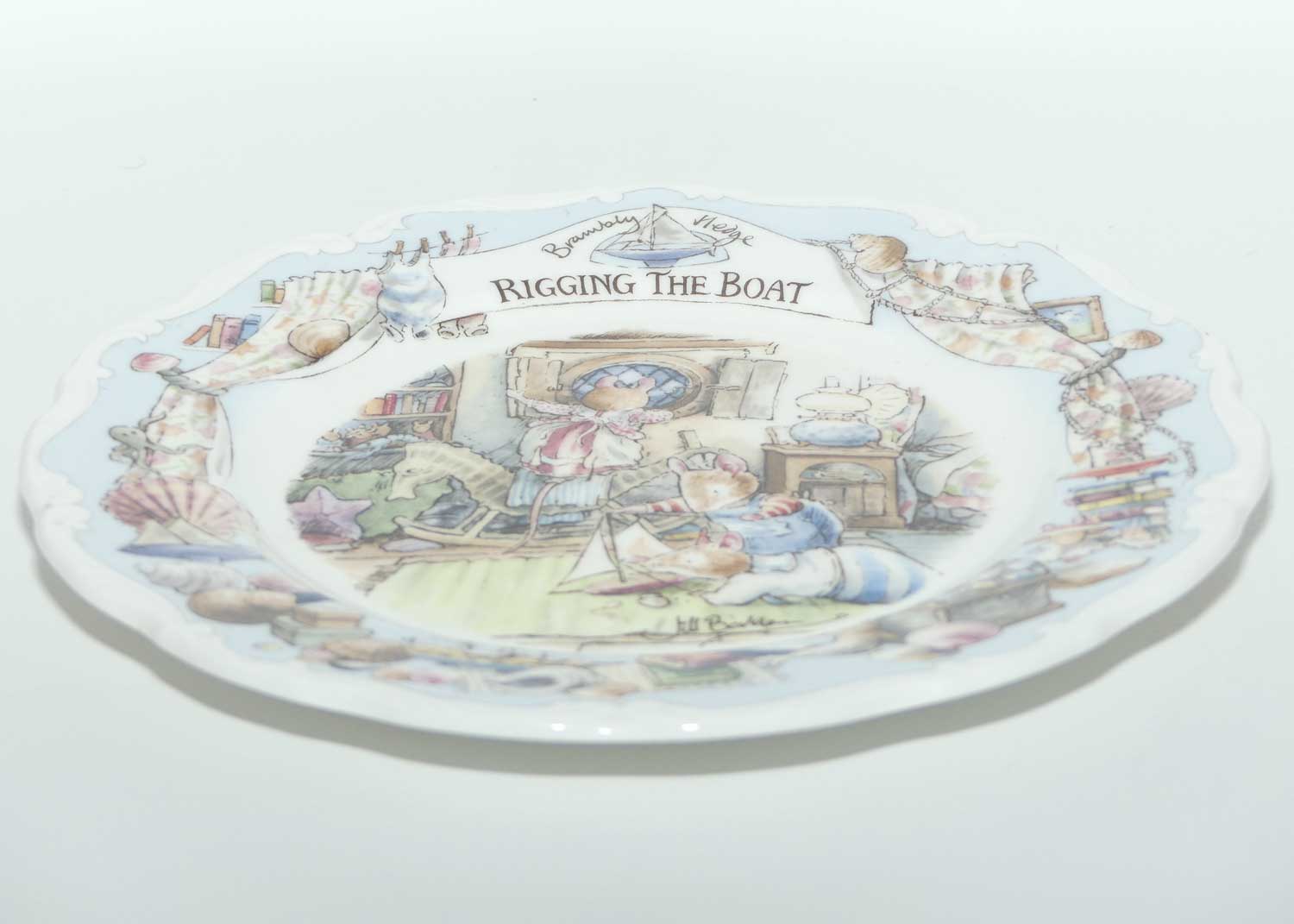 Royal Doulton Brambly Hedge Giftware | Sea Story Collection | Rigging the Boat | 20cm | boxed