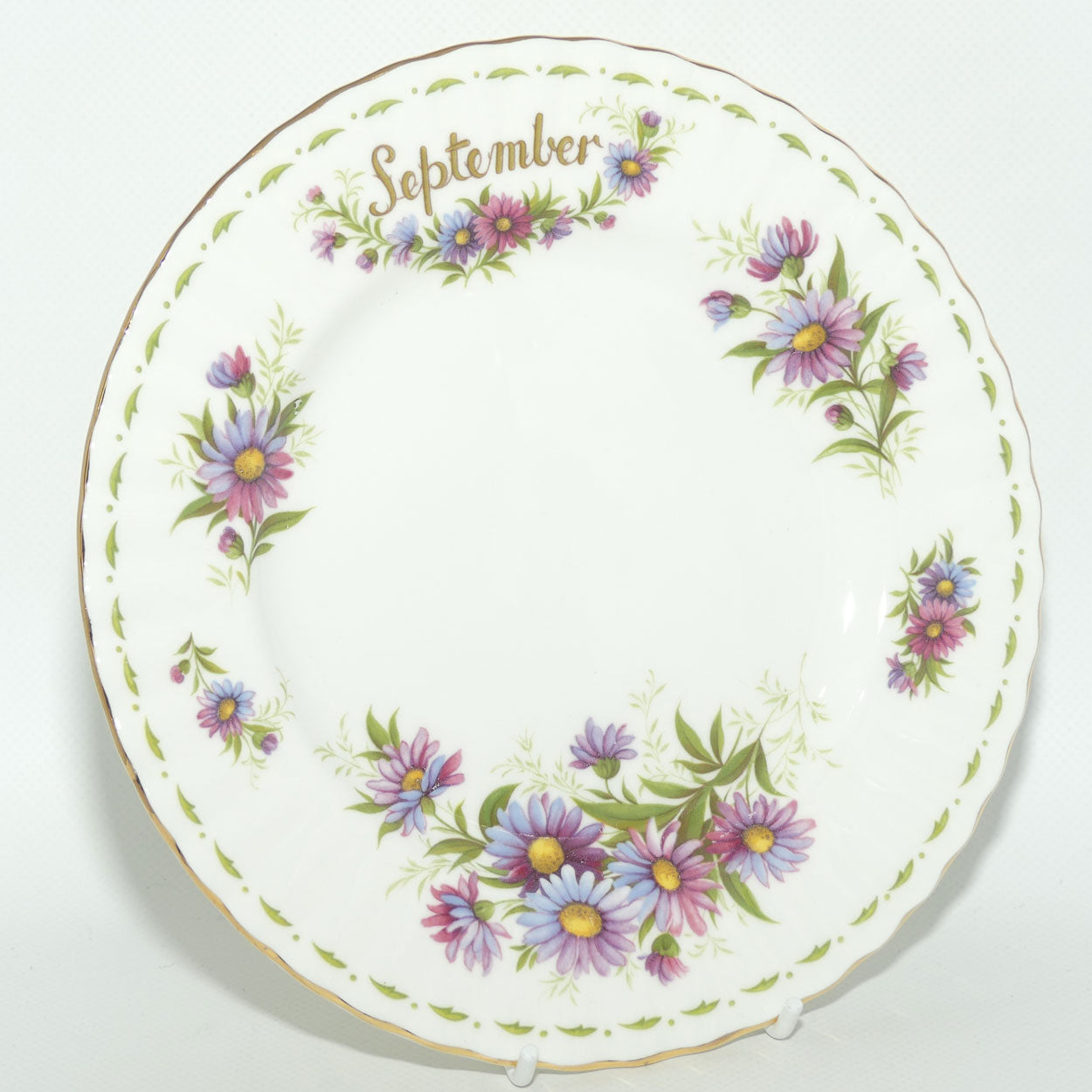 Royal Albert Bone China England | Flower of the Month series | #9 | September Michaelmas Daisy plate | 21cm