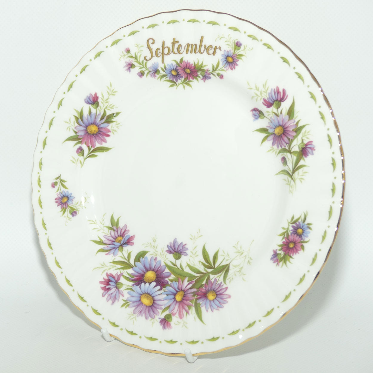 Royal Albert Bone China England | Flower of the Month series | #9 | September Michaelmas Daisy plate | 21cm