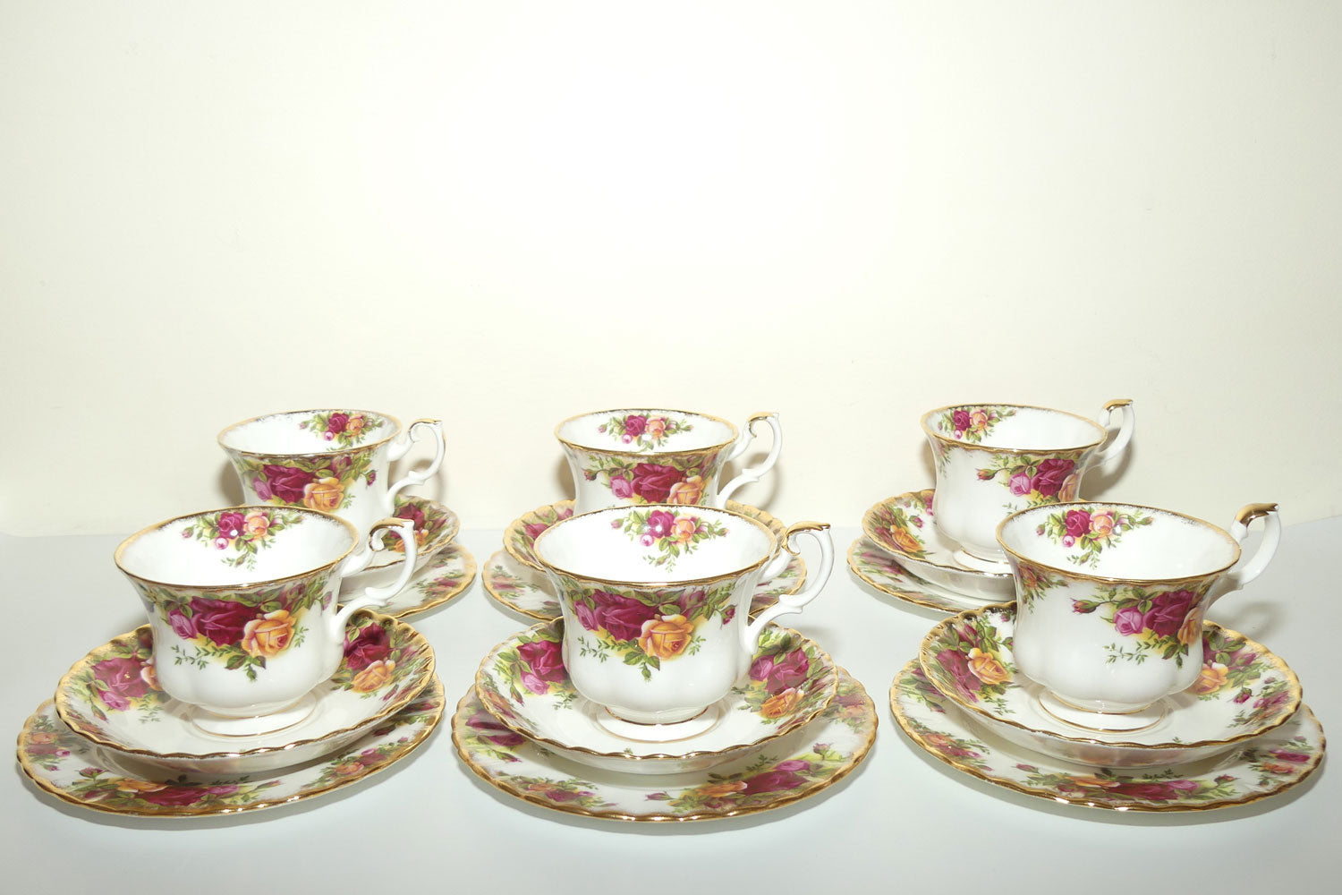 Royal Albert Bone China England Old Country Roses set of 6 trios | early backstamp