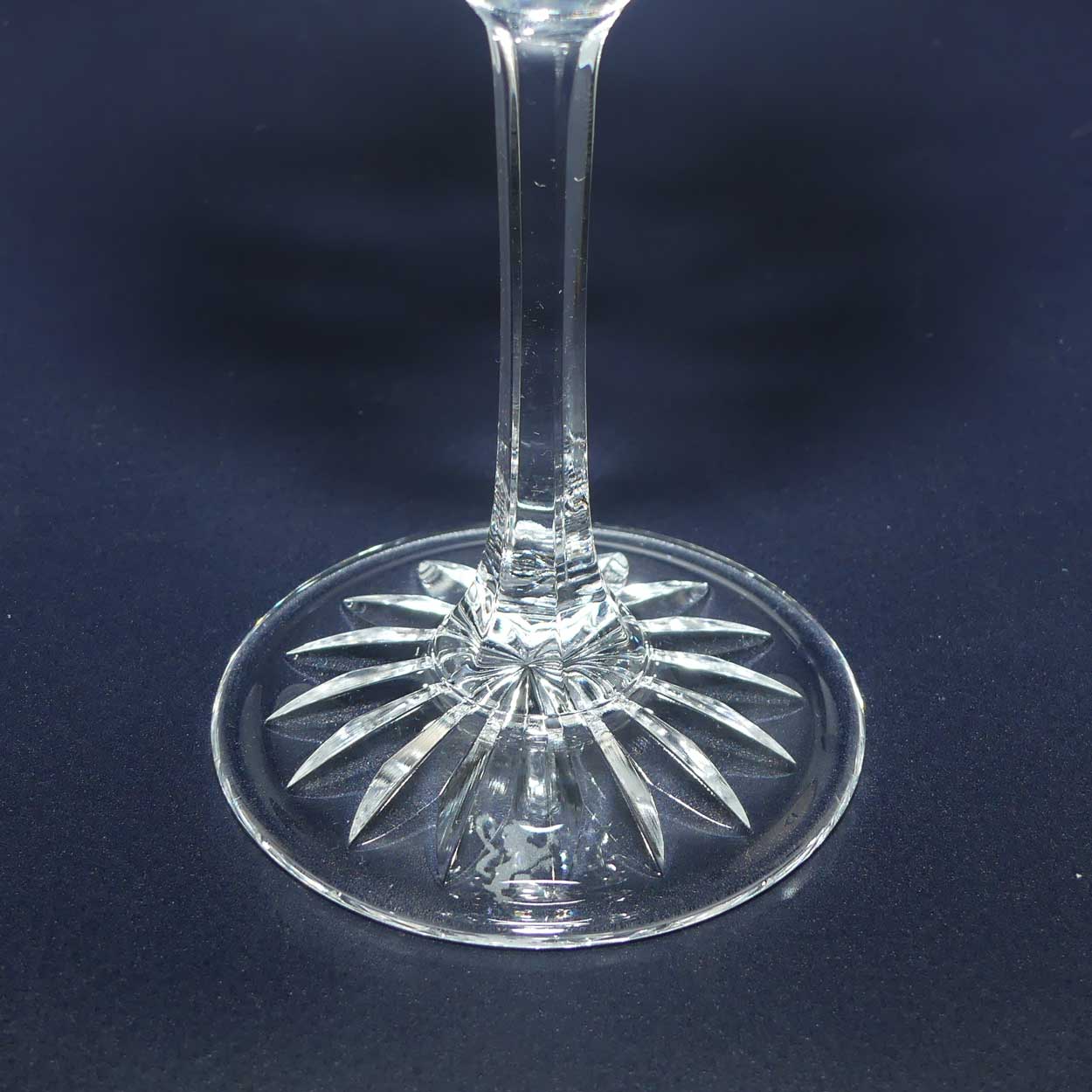 Edinburgh Crystal | Set of 6 diamond cut wine glasses | 150ml