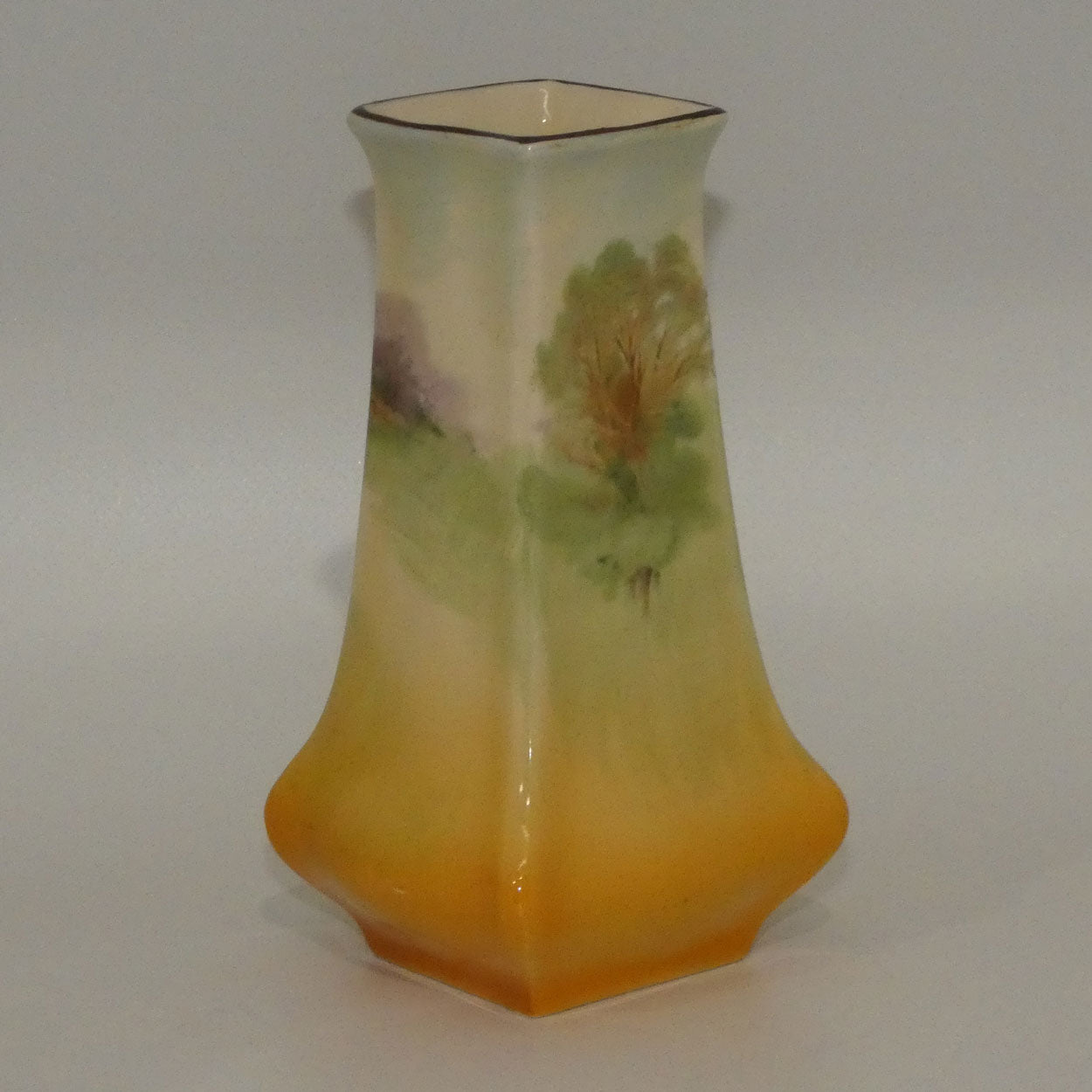 royal-doulton-english-cottages-a-vase-shape-7012-d4987