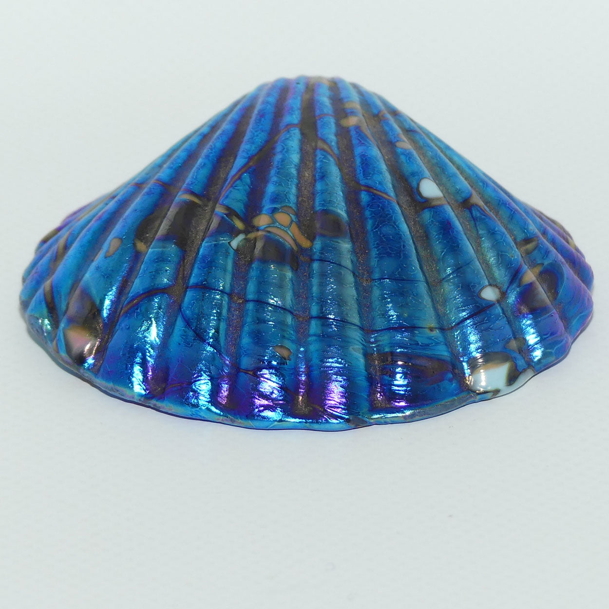 Colin Heaney Iridescent Art Glass shell paperweight