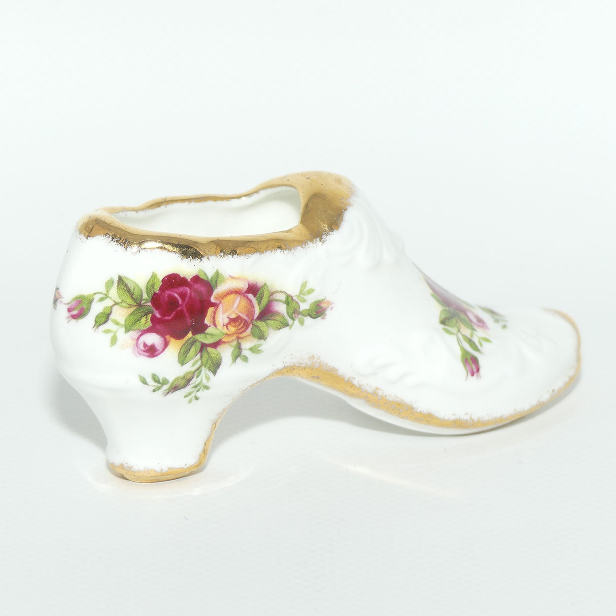 Royal Albert Bone China England Old Country Roses slipper | © Royal Albert Ltd 1962 stamp | #2