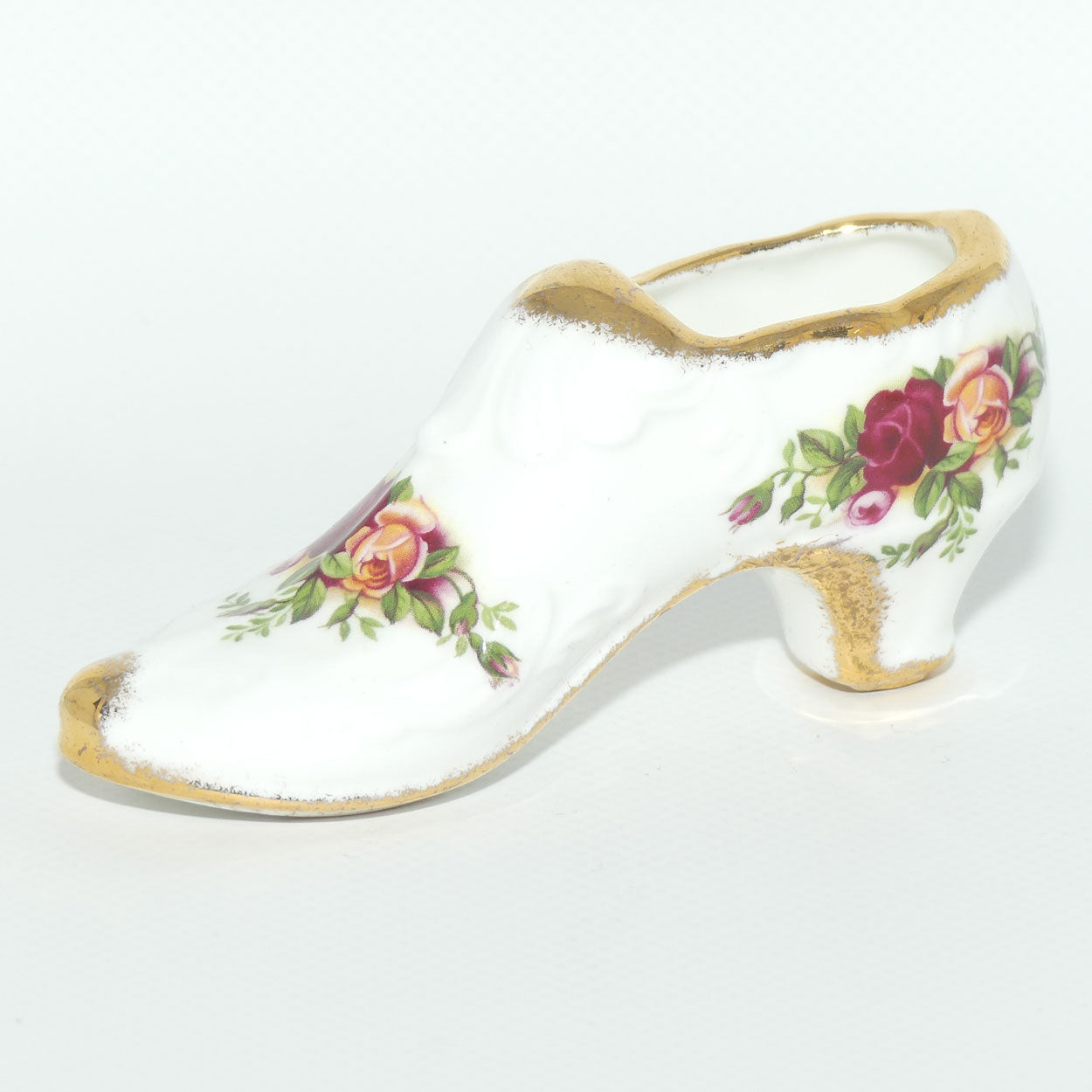 Royal Albert Bone China England Old Country Roses slipper | © Royal Albert Ltd 1962 stamp | #2