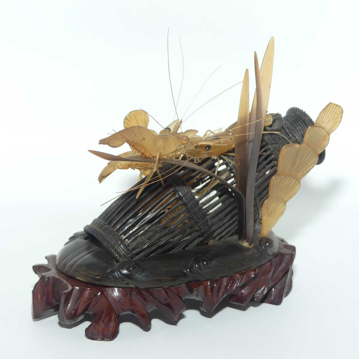 Chinese Carved Horn Shrimps figure | Shrimp in Trap