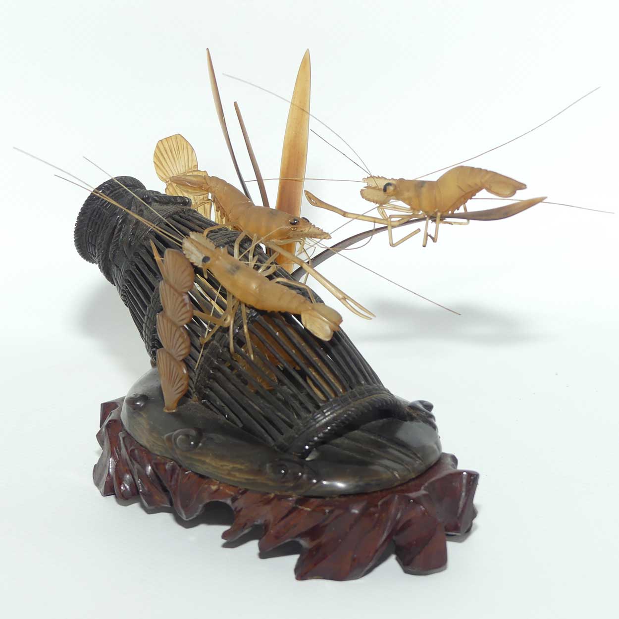 Chinese Carved Horn Shrimps figure | Shrimp in Trap