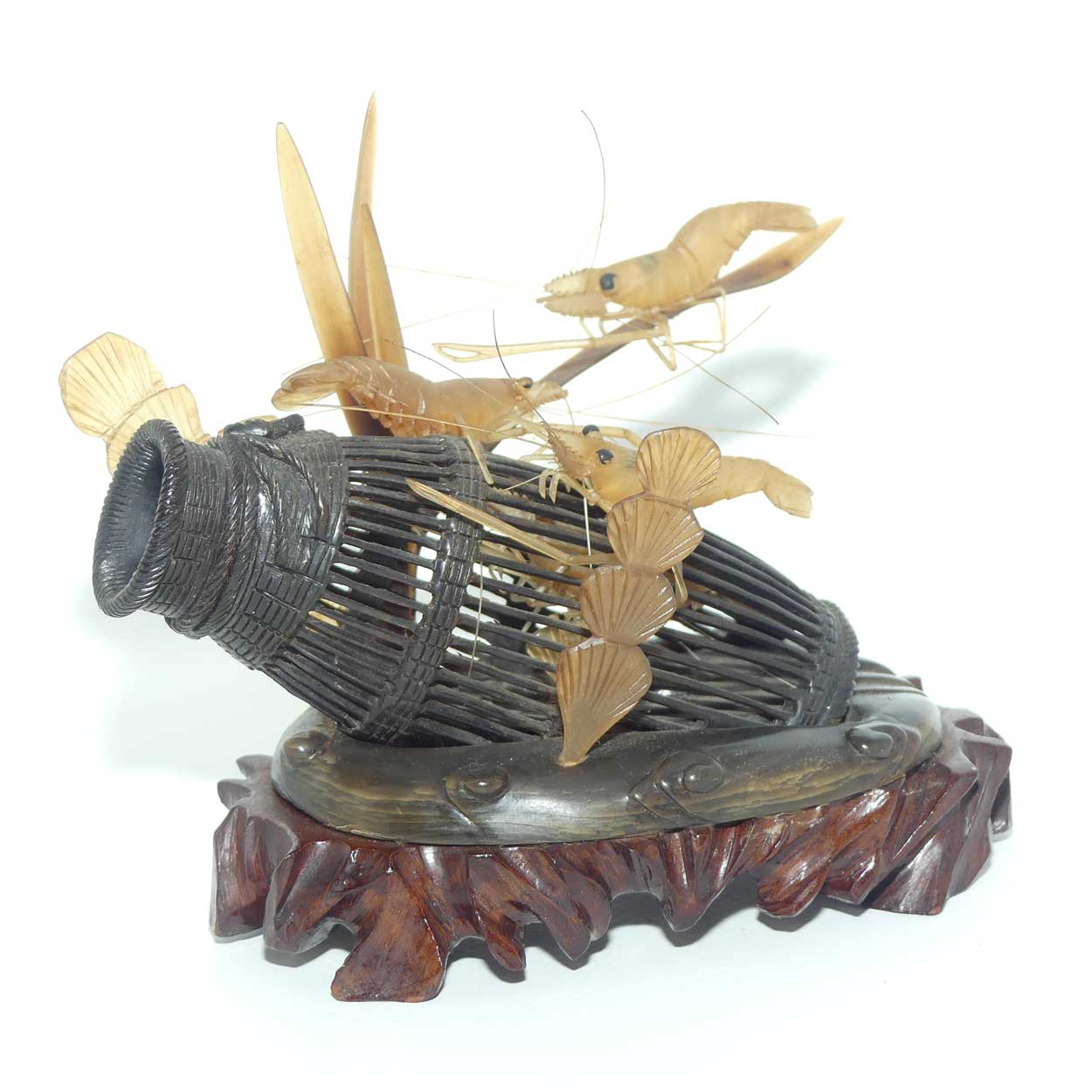 Chinese Carved Horn Shrimps figure | Shrimp in Trap