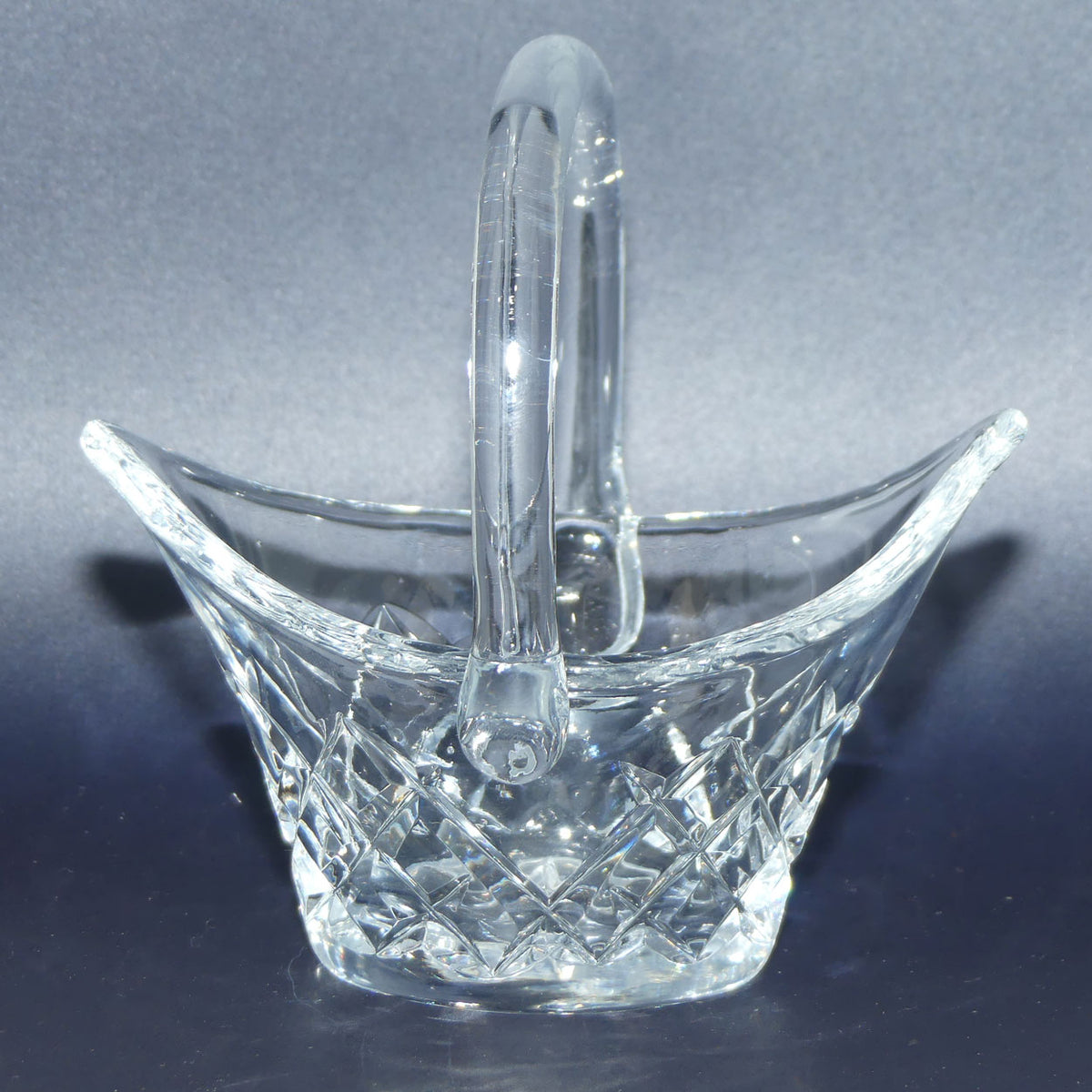 Small Crystal basket | Diamond Cut with pointed shape