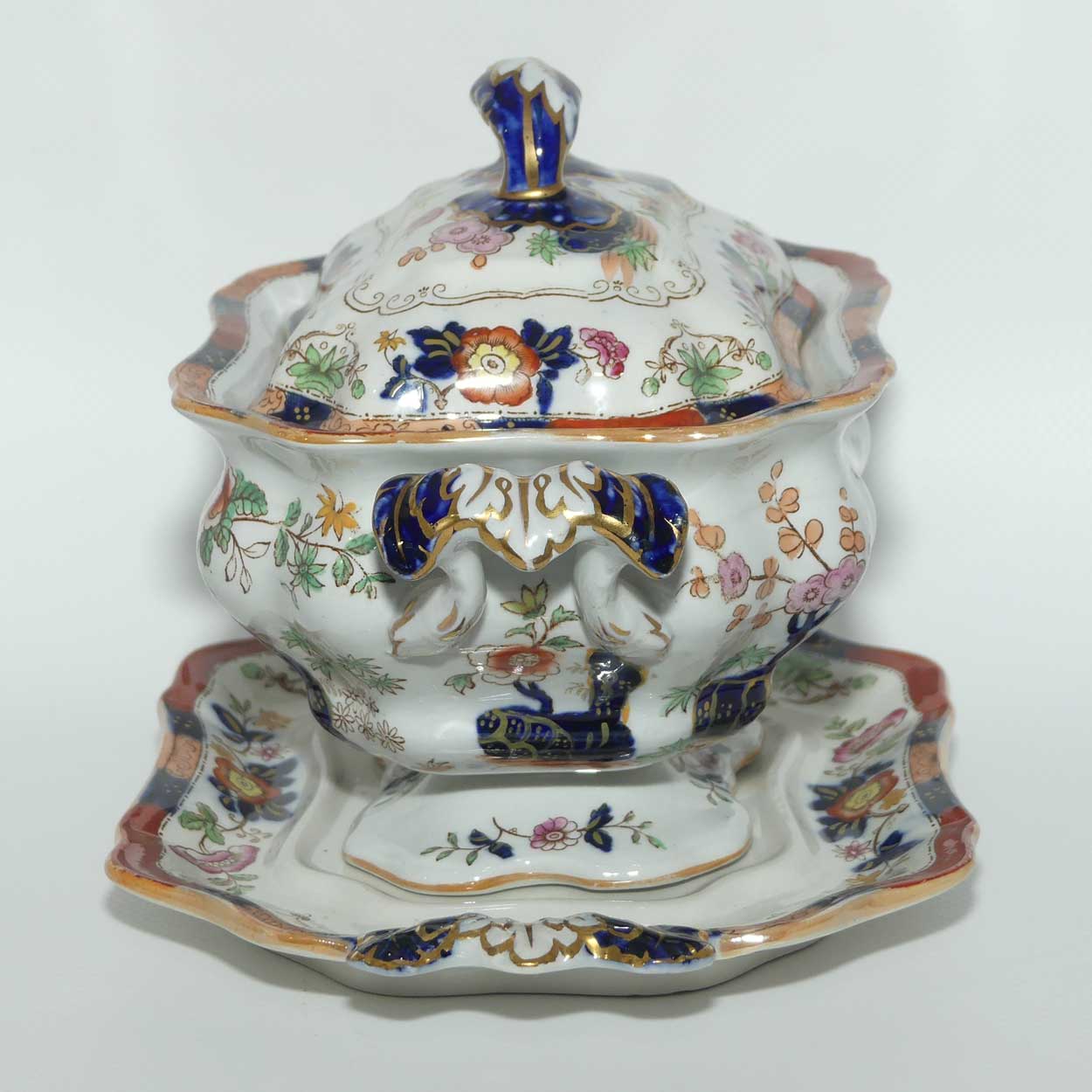 Masons Ironstone small gravy tureen and underplate A9176