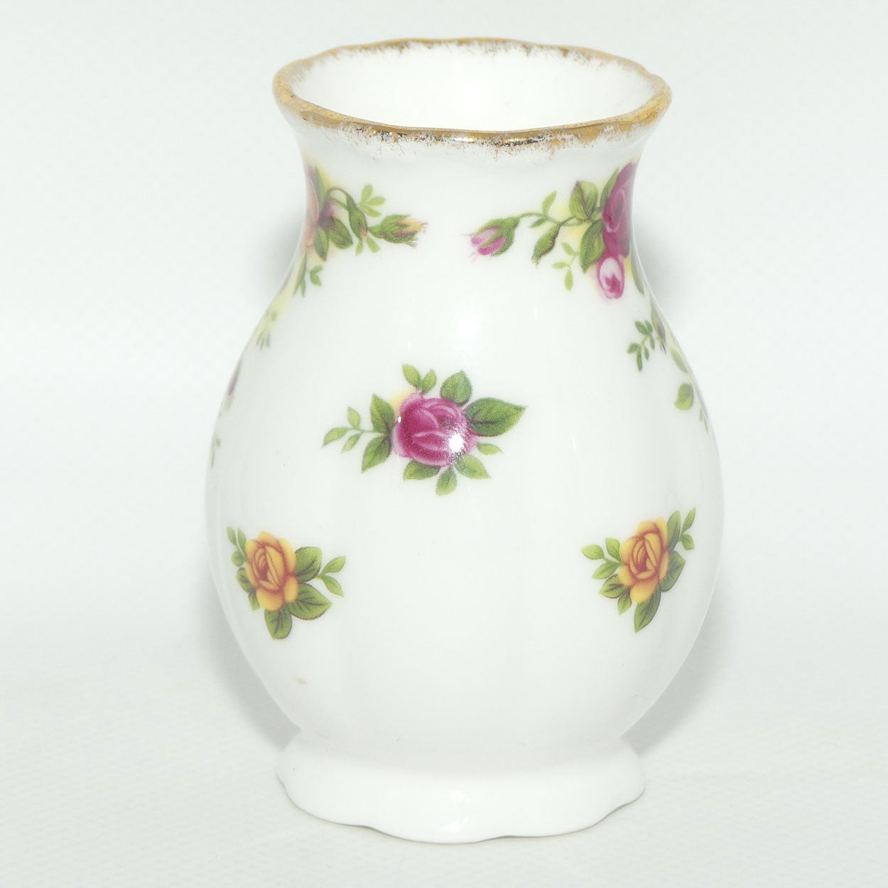 Royal Albert Bone China England Old Country Roses bud vase