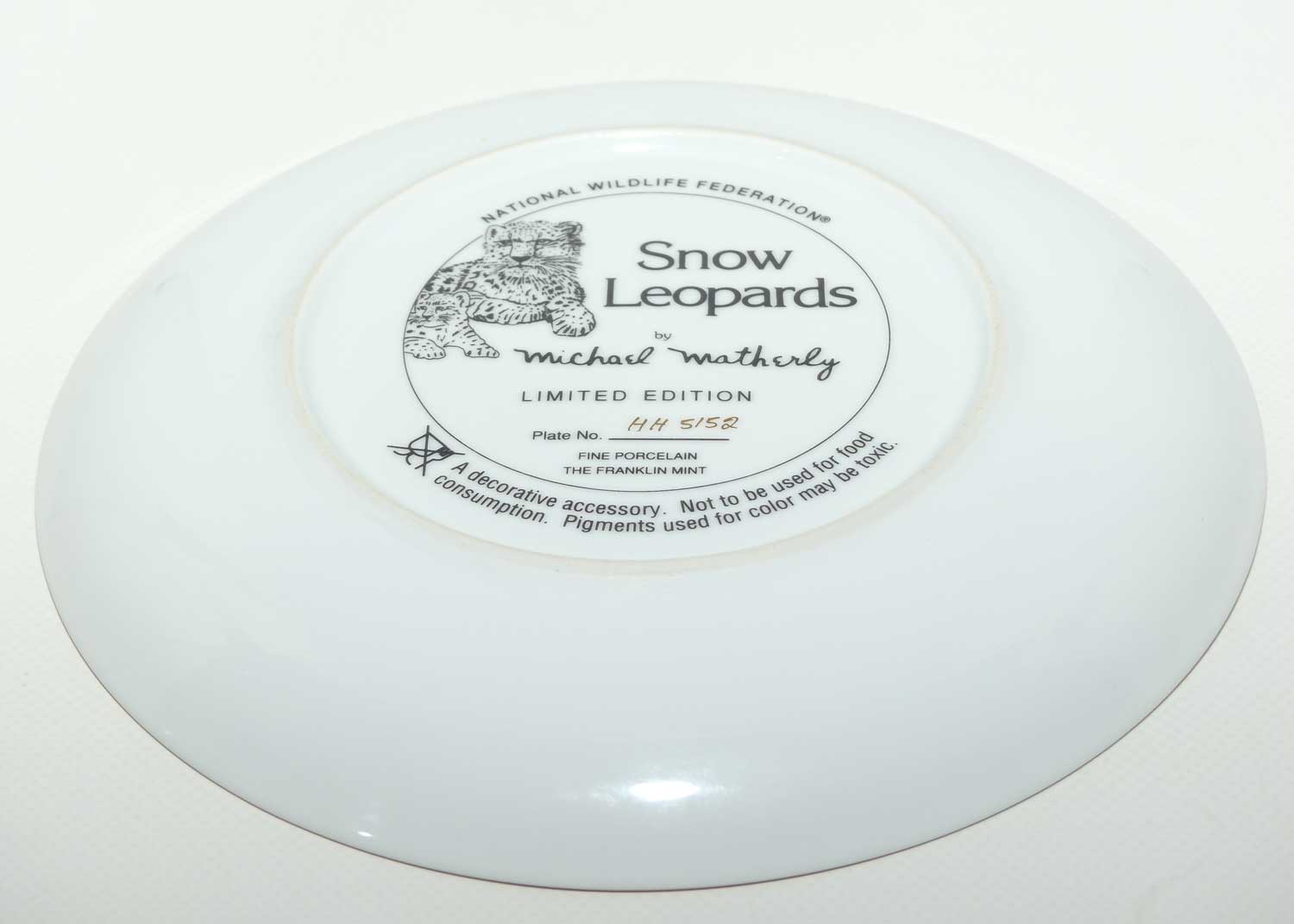 Franklin Mint | National Wildlife plate by Michael Matherly | Snow Leopards
