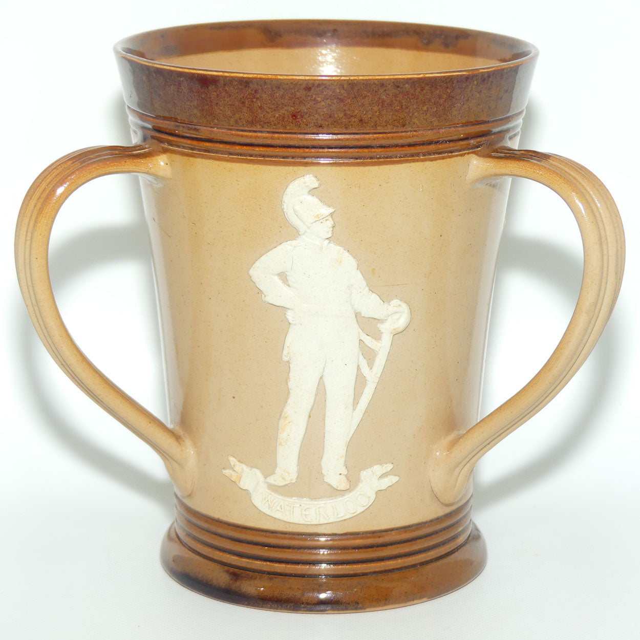 Doulton Lambeth stoneware tyg depicting soldiers