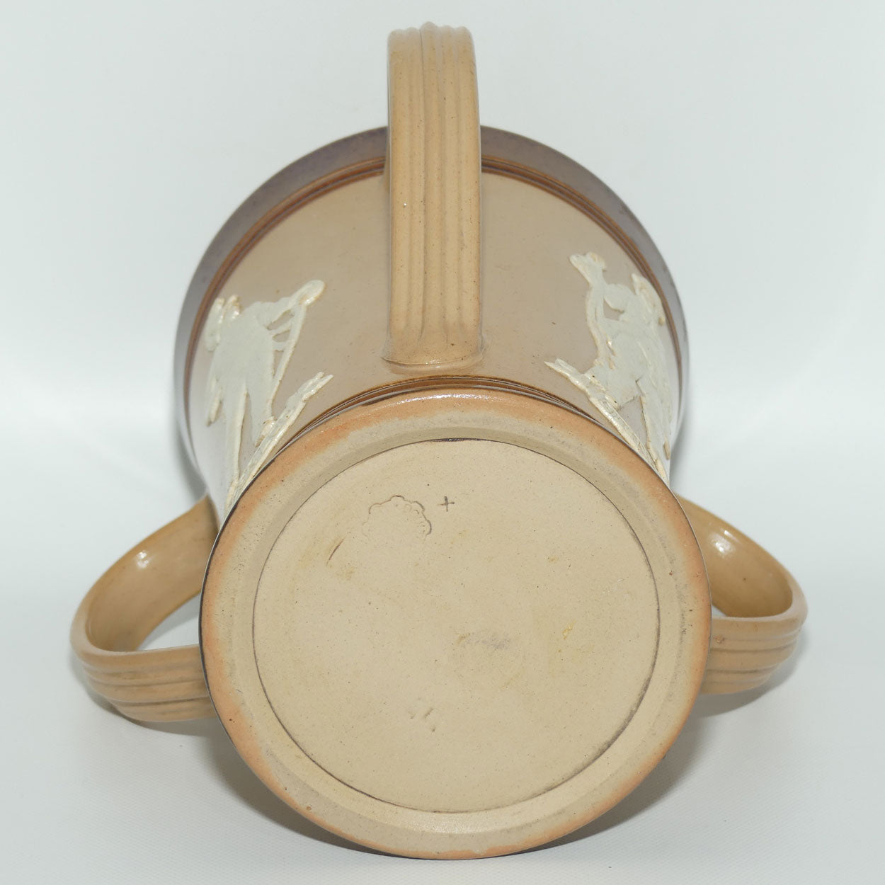 Doulton Lambeth stoneware tyg depicting soldiers