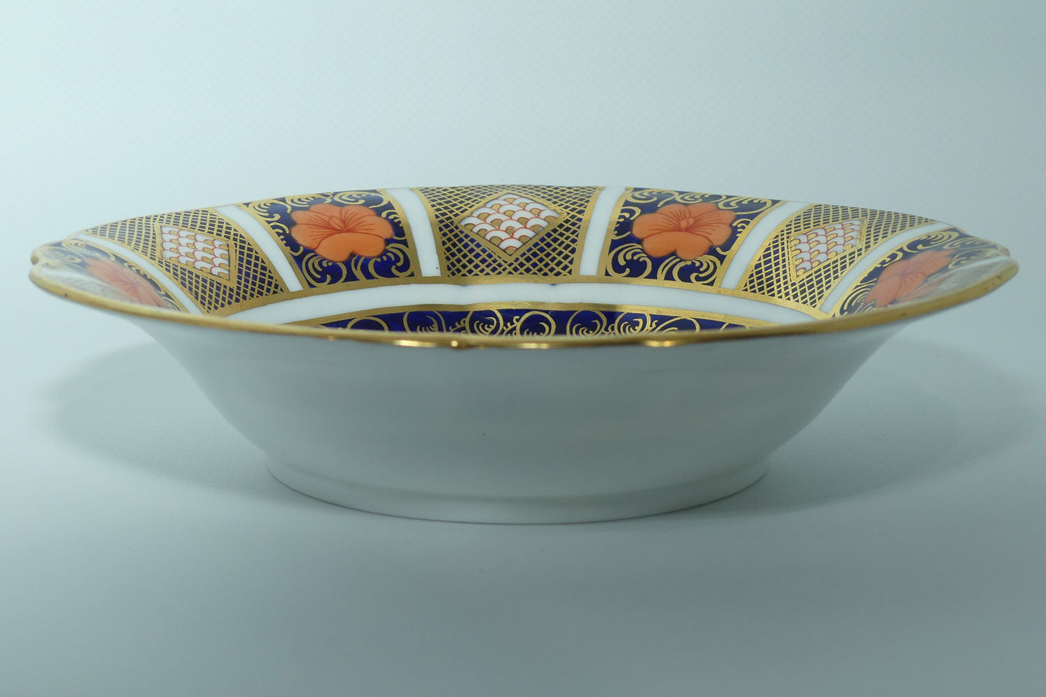 Royal Crown Derby Old Imari 1128 square shaped bowl | c.1933