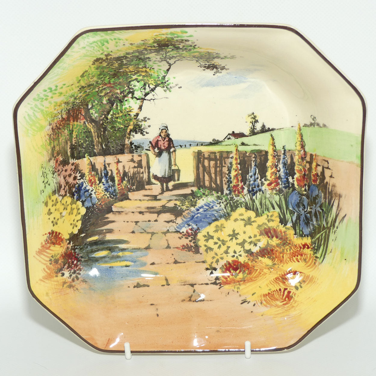 Royal Doulton Country Garden square bowl D4932