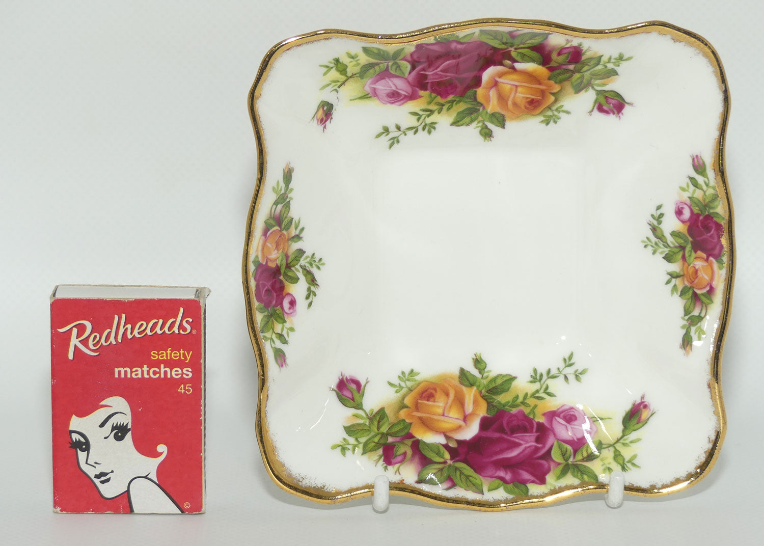 Royal Albert Bone China England Old Country Roses Square Dish | © 1962 Royal Albert Ltd backstamp
