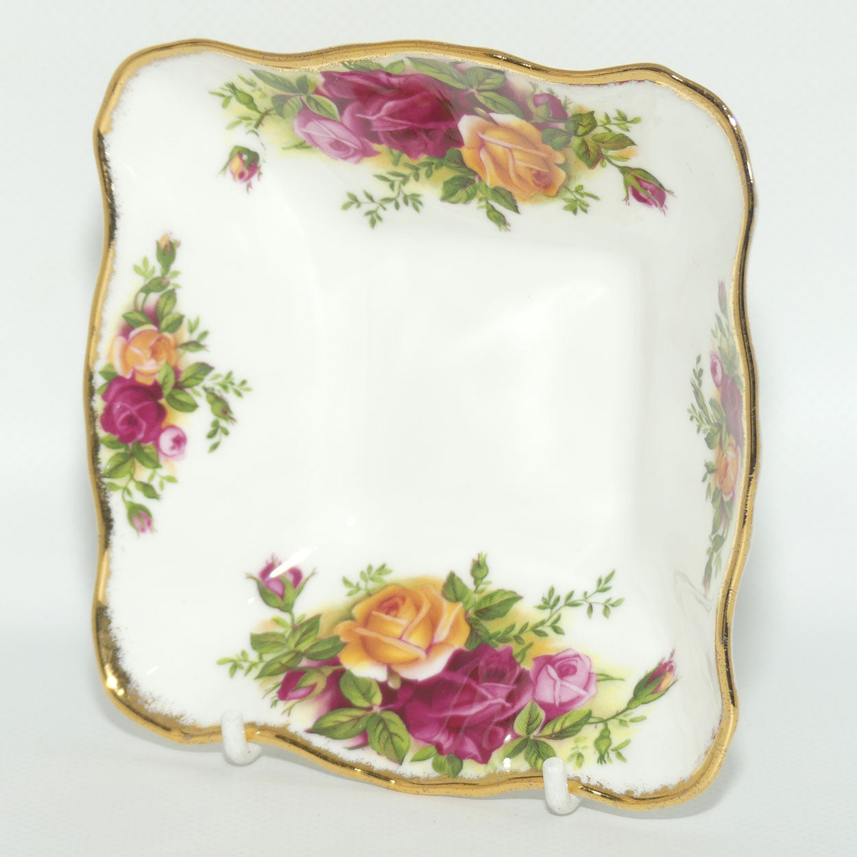 Royal Albert Bone China England Old Country Roses Square Dish | © 1962 Royal Albert Ltd backstamp