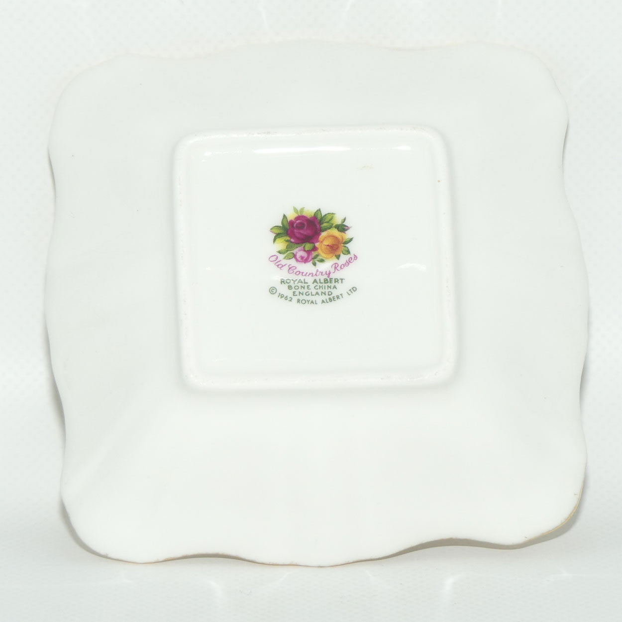Royal Albert Bone China England Old Country Roses Square Dish | © 1962 Royal Albert Ltd backstamp