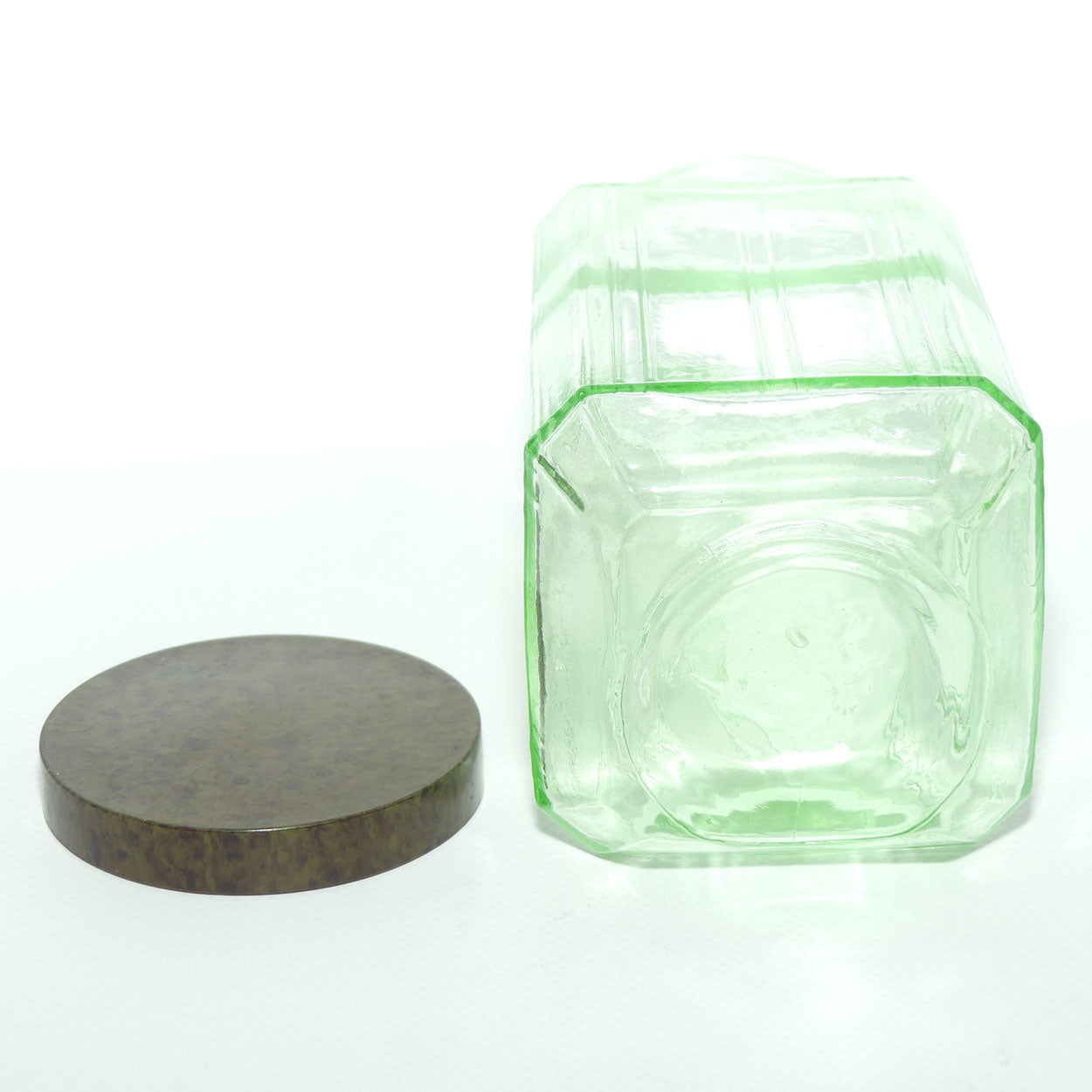 Green Glass square screw top jar | 16.5cm tall