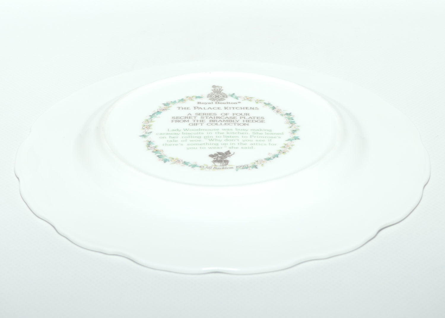 Royal Doulton Brambly Hedge Giftware | Secret Staircase series plate | The Palace Kitchens | 20cm