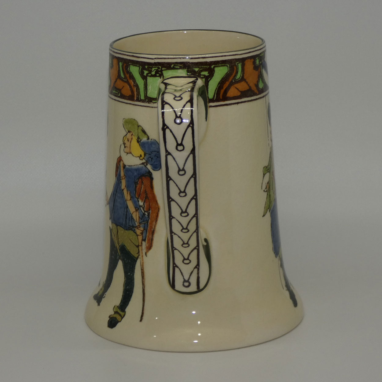 Royal Doulton New Cavaliers stein D4749 | Shape 7119A | Lion and Shield border
