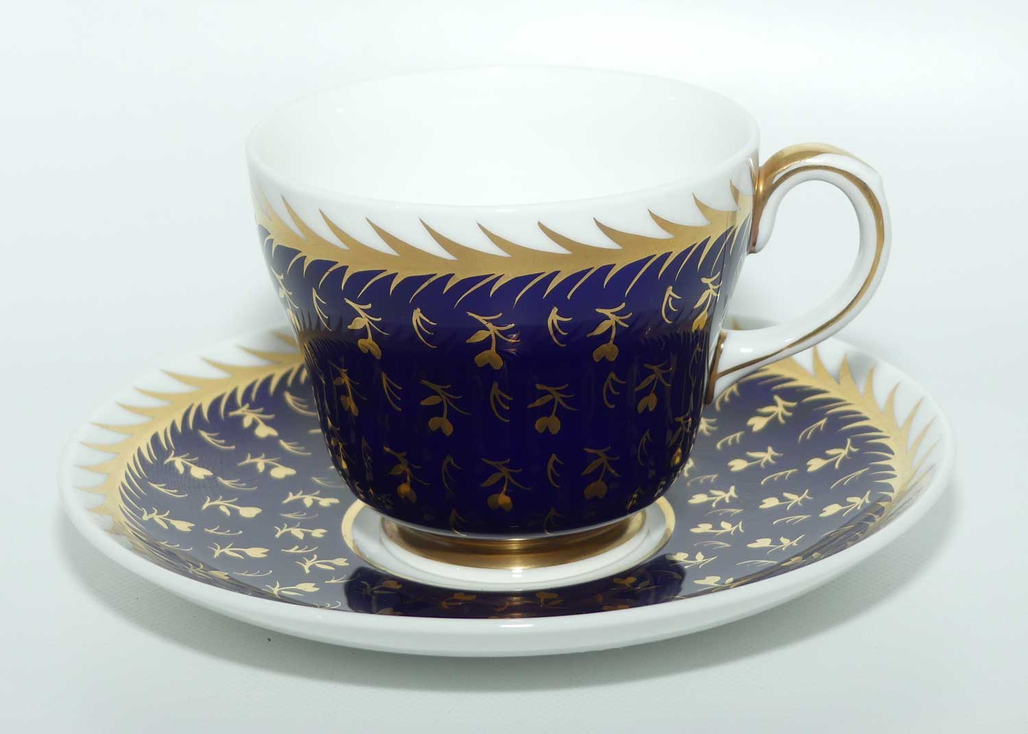Wedgwood Bone China St James pattern tea duo | Blue and Gold