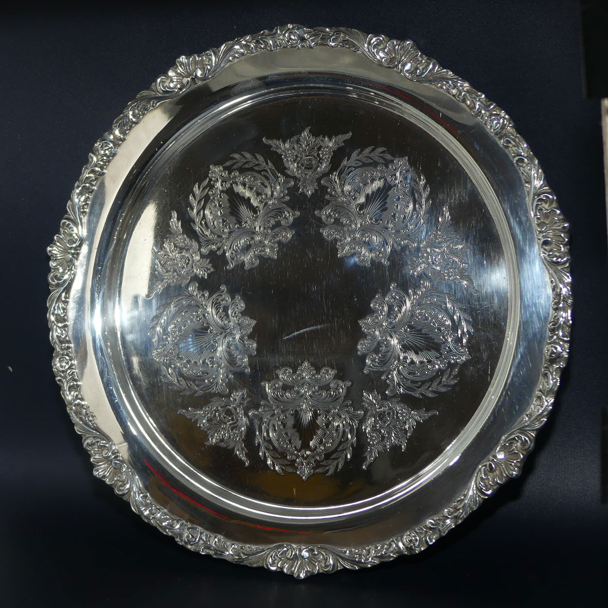 Superb Strachan Old Sheffield Reproduction | Sheffield Plate tray | 25cms diam