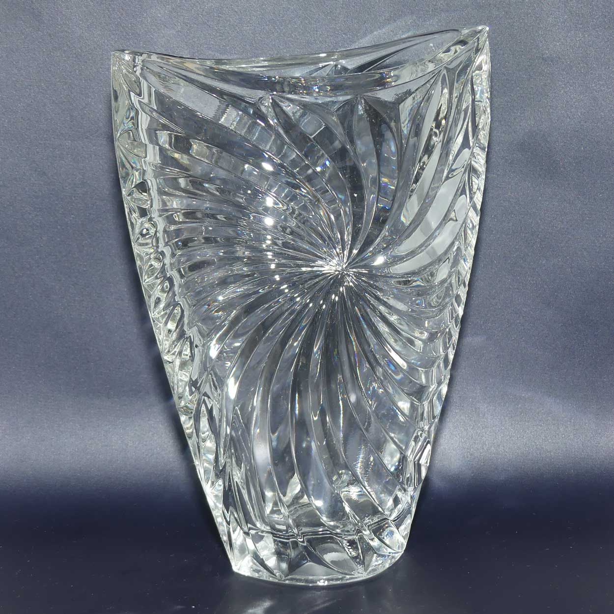 Studio Nova Japan radiant swirl vase