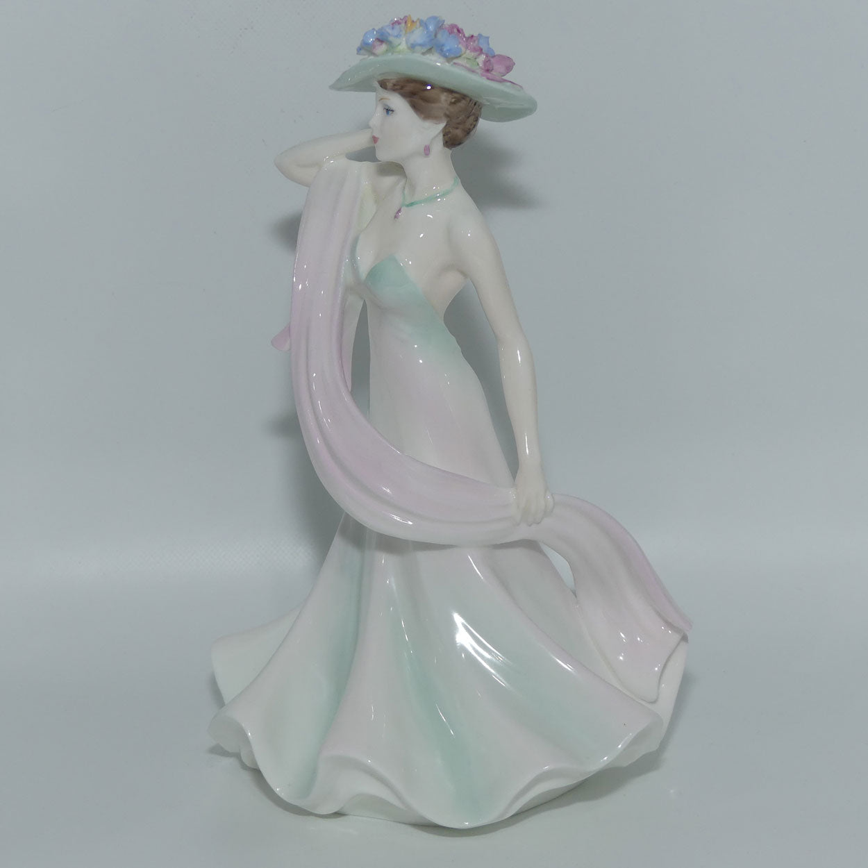 Coalport figurine | Ladies of Fashion | Summer Days