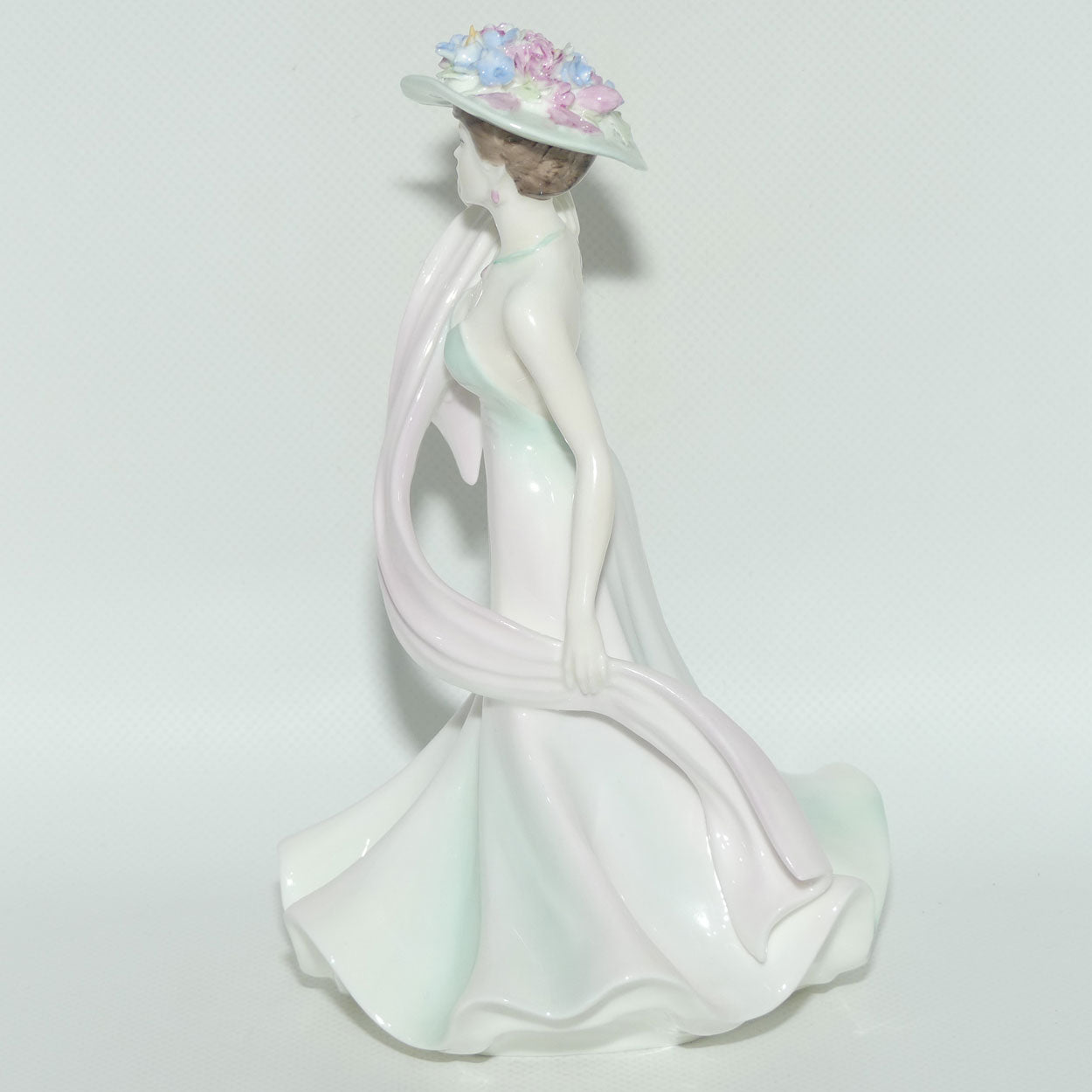 Coalport figurine | Ladies of Fashion | Summer Days
