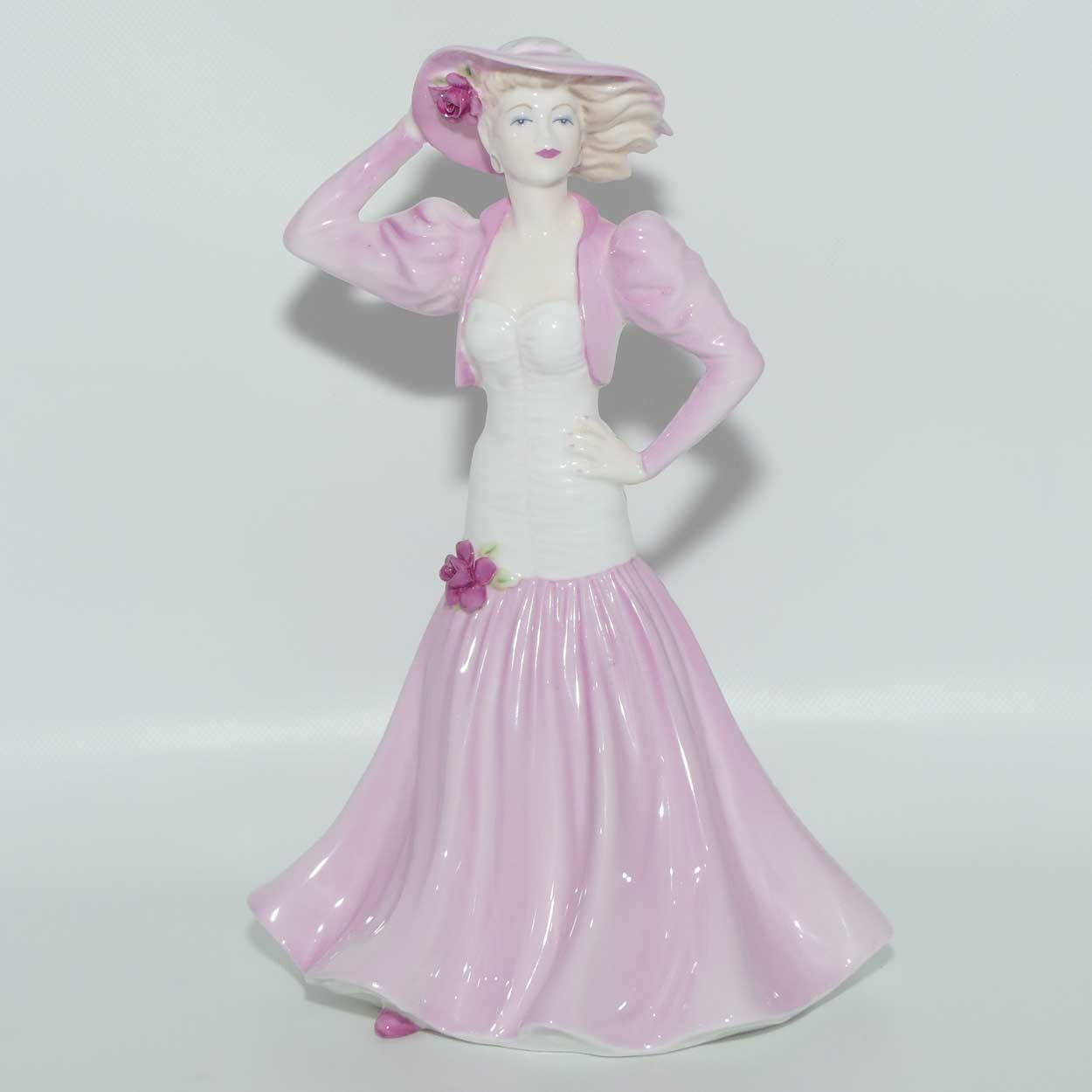 Coalport figurine | Ladies of Fashion | Summer Romance