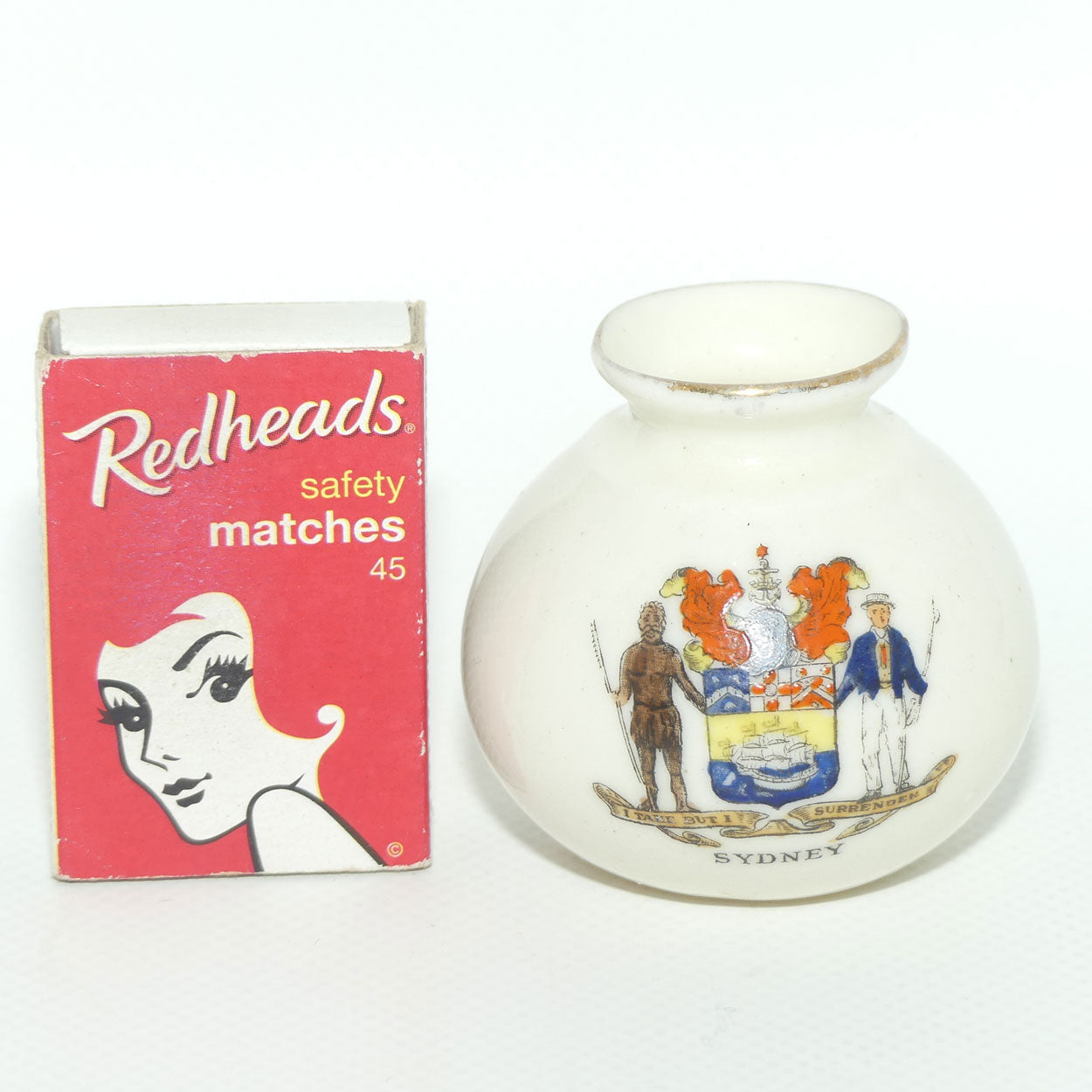 Late Foley Shelley miniature vase Sydney | I take but I Surrender | c.1900