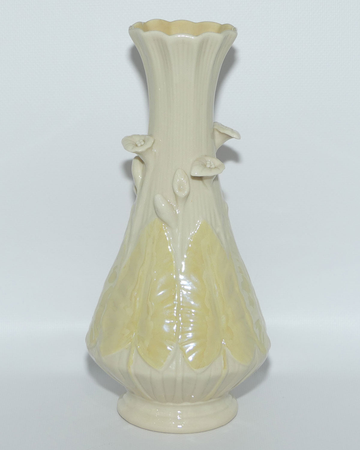 Belleek Calla Lily and Lustre vase | Tall | 24.5cm | 3rd Green mark