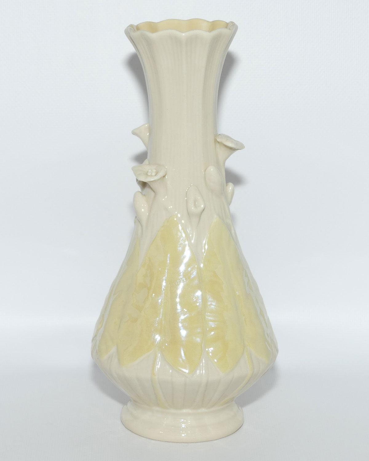Belleek Calla Lily and Lustre vase | Tall | 24.5cm | 3rd Green mark