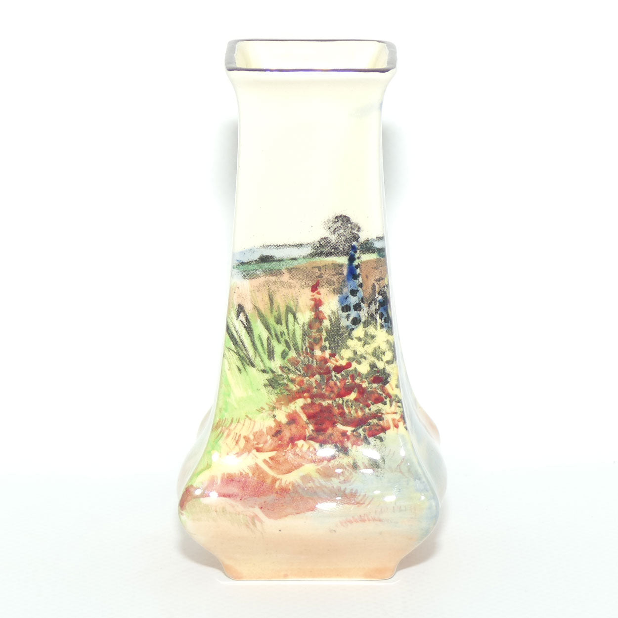 Royal Doulton Country Garden small vase D4932