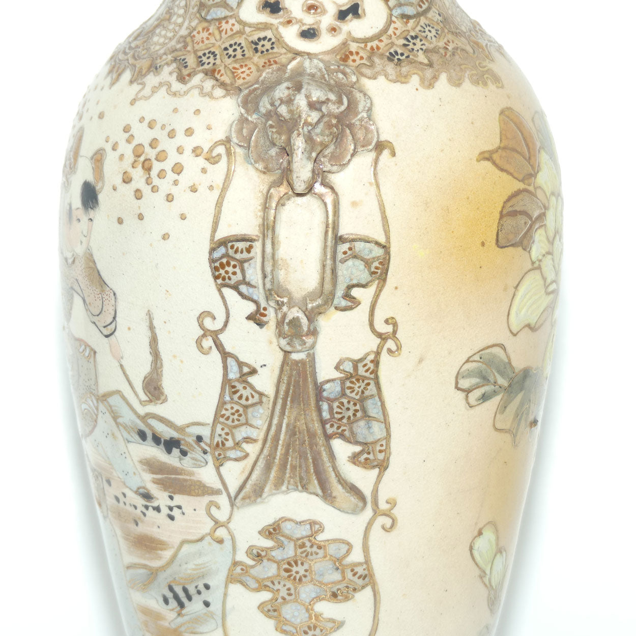Fine Export quality Japanese Satsuma vase with moulded Elephant handles