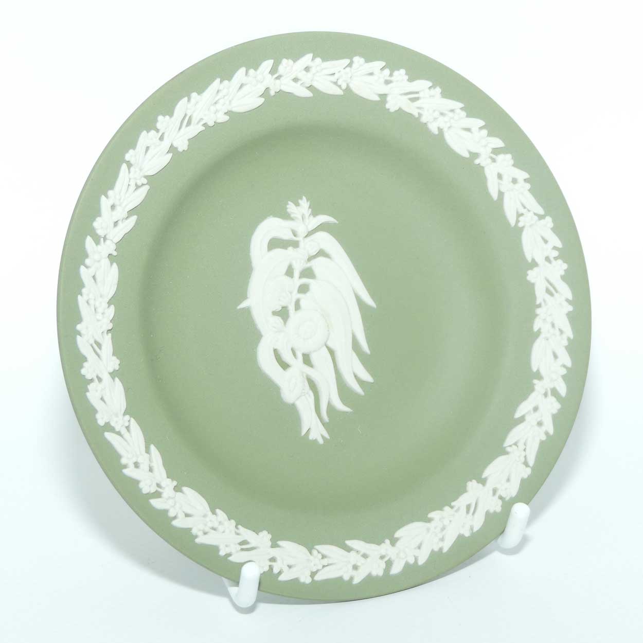 Wedgwood Jasper | Australian Native Flowers | Tasmanian Blue Gum miniature plate | boxed