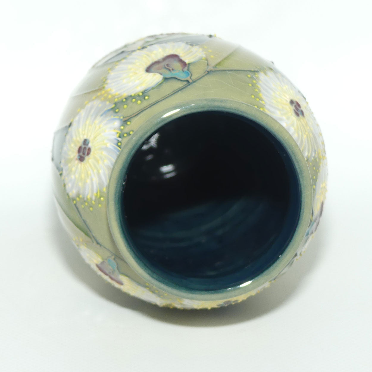 Moorcroft Tasmanian Blue Gum 393/7 vase | LE 428/500
