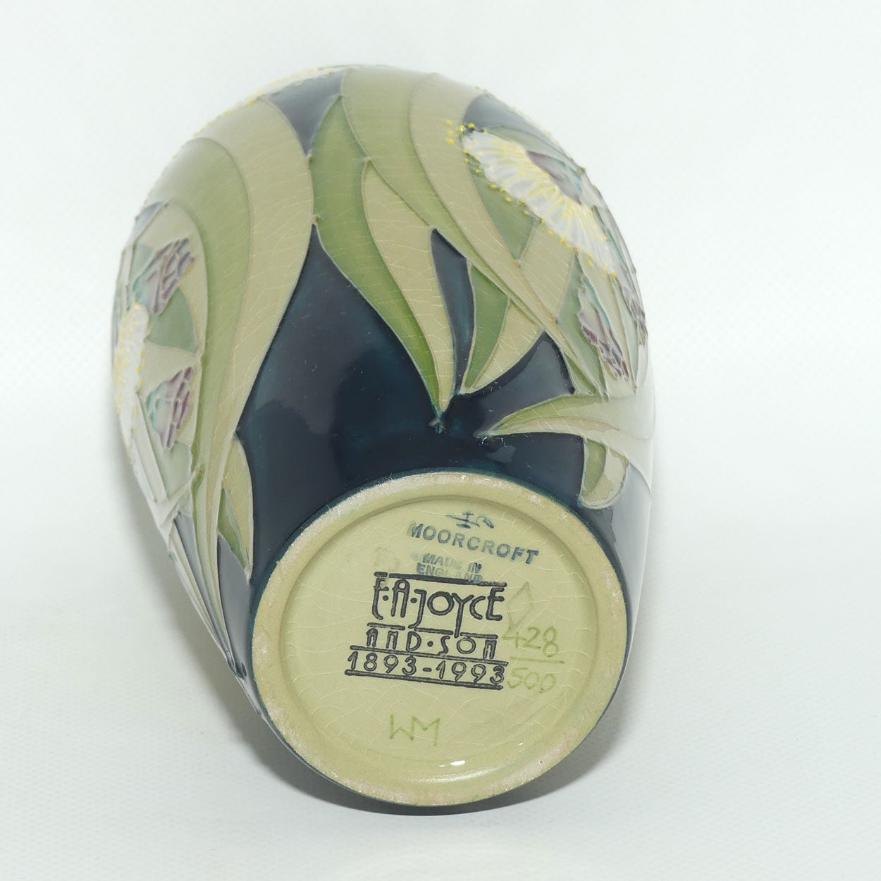 Moorcroft Tasmanian Blue Gum 393/7 vase | LE 428/500