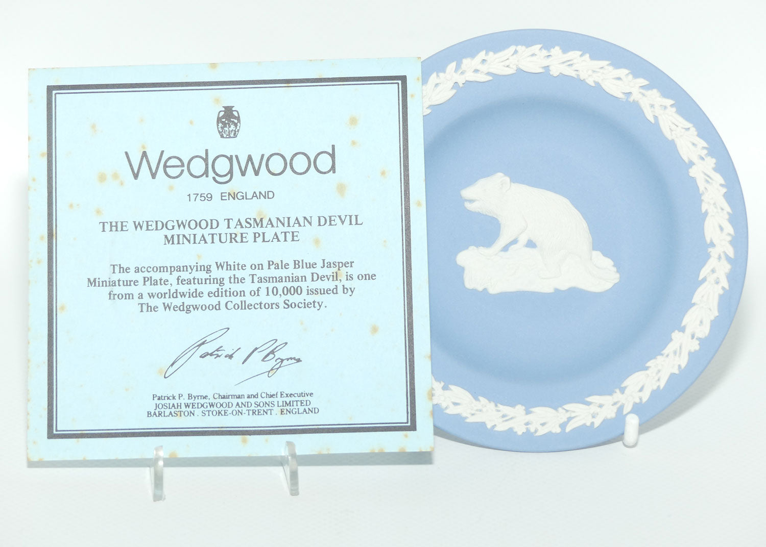 Wedgwood Jasper | Australian Fauna | White on Pale Blue | Tasmanian Devil Plate | Box + Cert