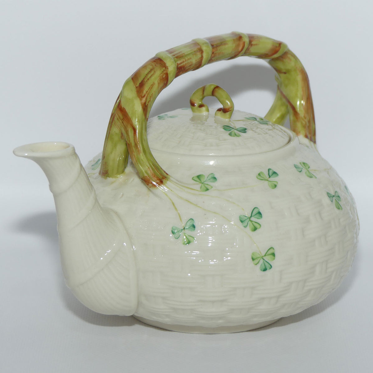 Belleek Shamrock Basket Weave Tea Kettle | 3rd Green mark