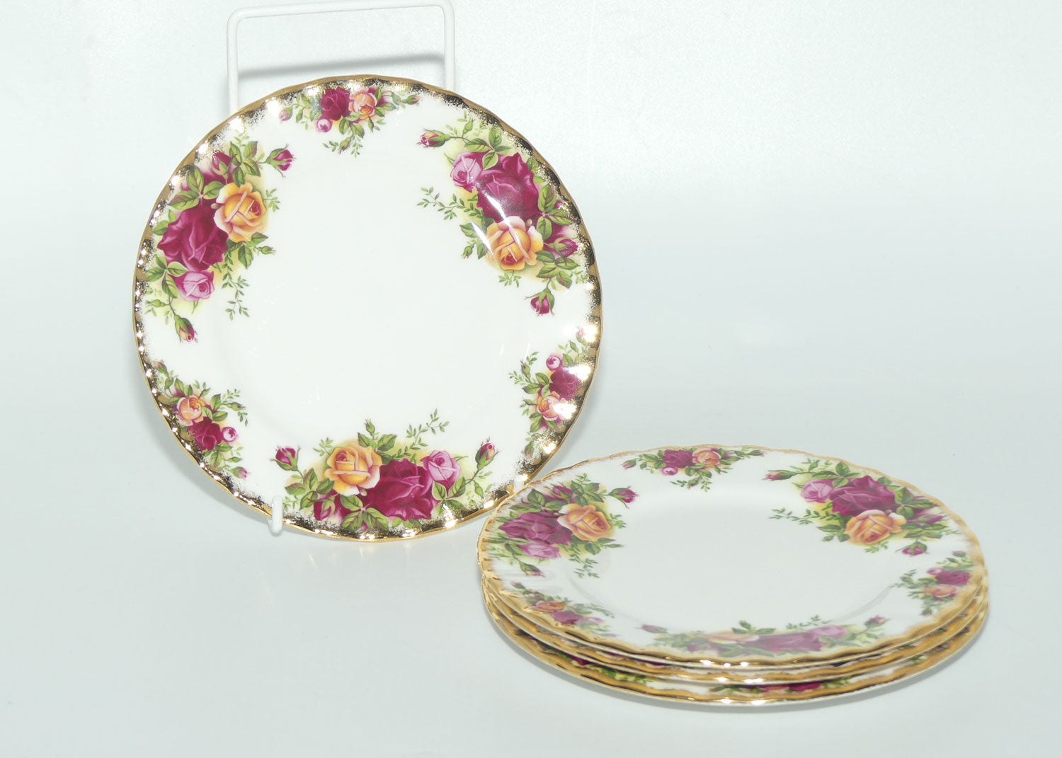 Royal Albert Bone China England Old Country Roses tea plate set of 4 | 16cm diameter |© 1962 Royal Albert Ltd backstamp
