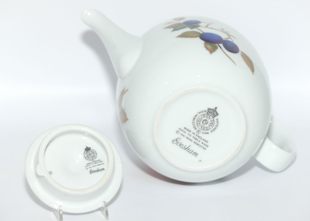 Royal Worcester Fine Porcelain | Evesham pattern | tea pot | 900ml