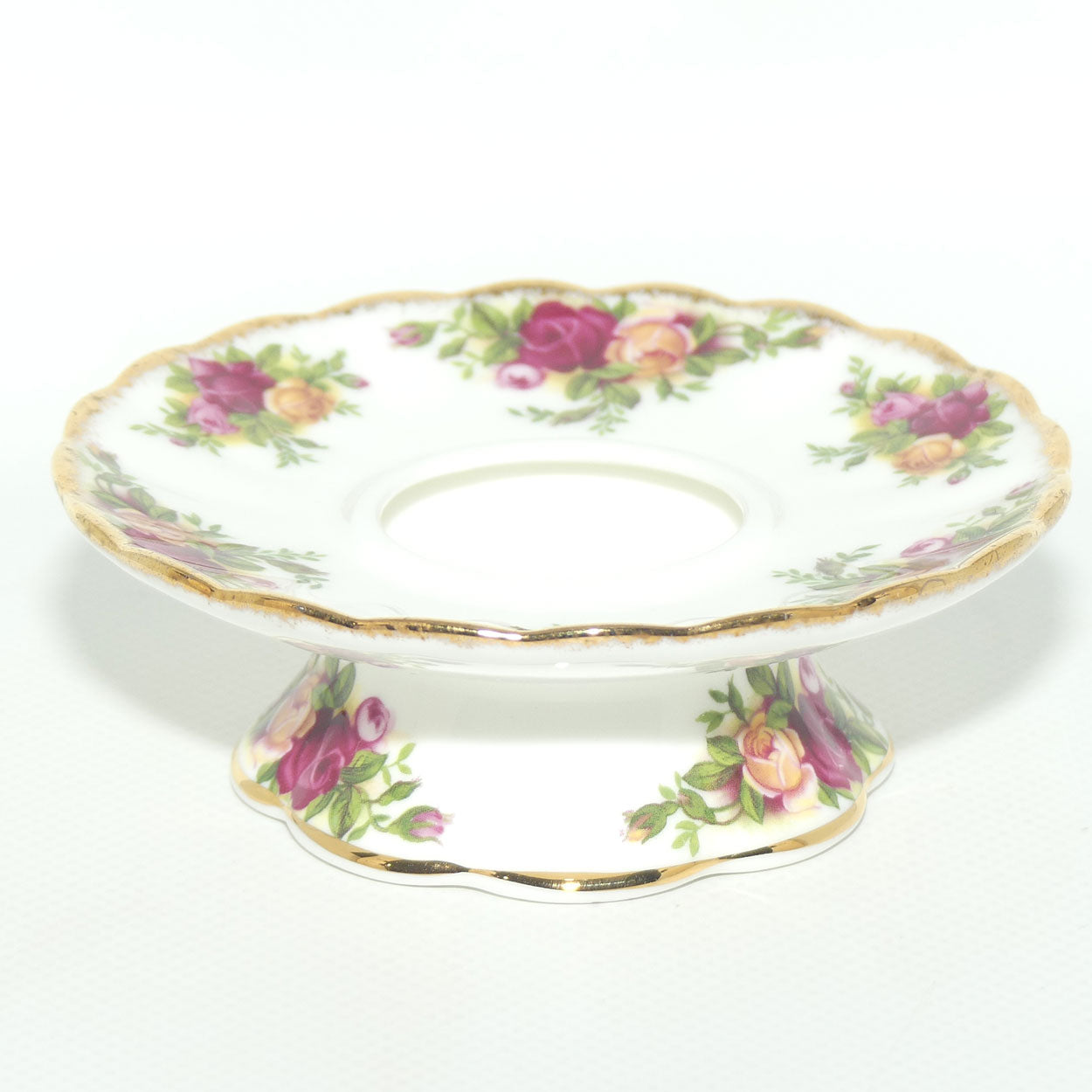Royal Albert Bone China England Old Country Roses tea light or candle holder | © 1962 Royal Albert Ltd backstamp